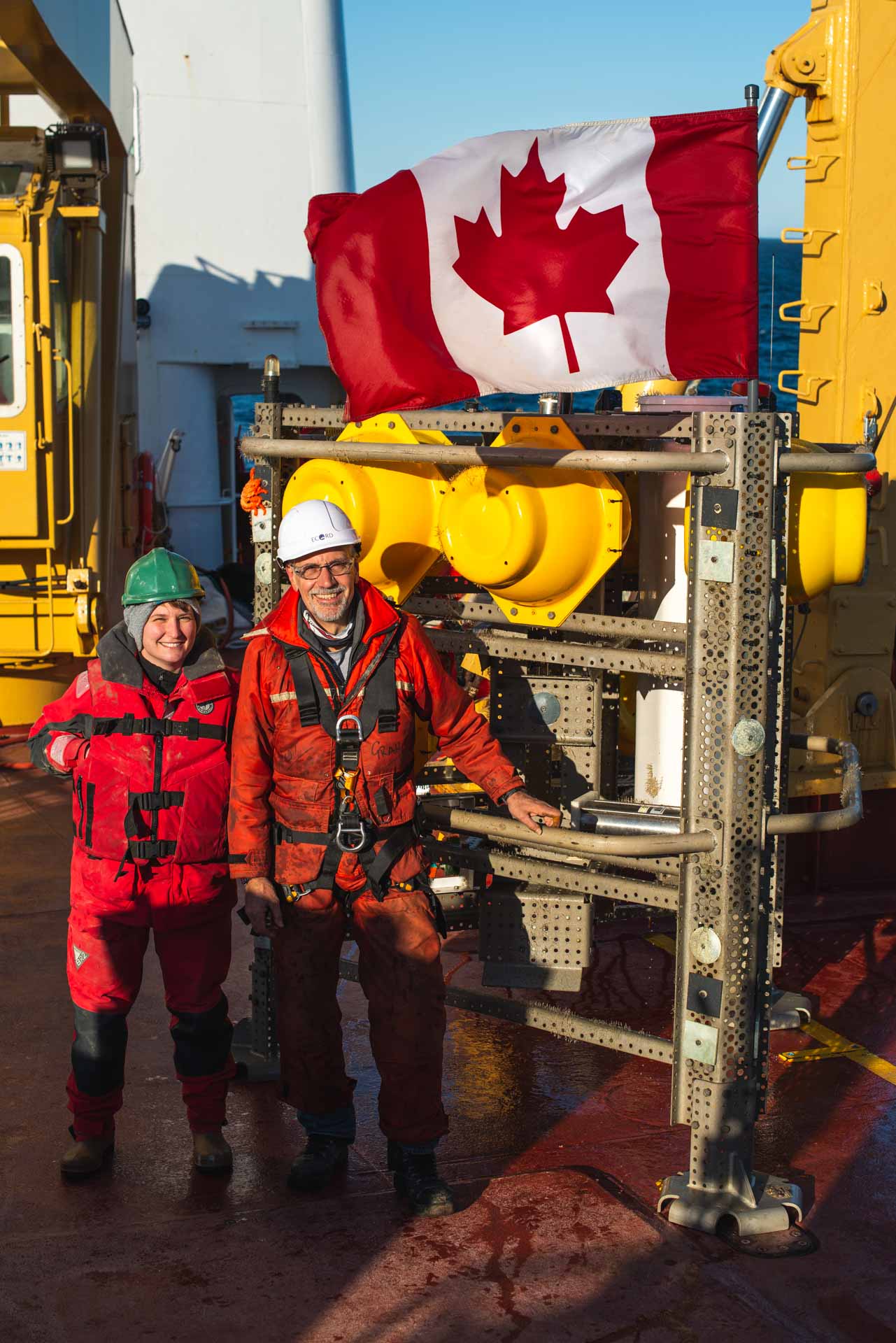 Johanne Vad and Graham Tulloch next to the recovered lander. (c) Alex Ingle, ELU Images.